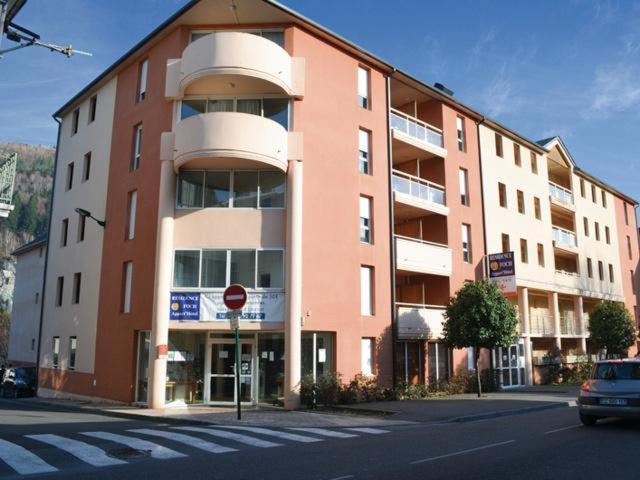 Superbe Appart Avec De Parking Gratuit Sur Place 卢德 外观 照片